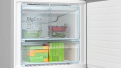 BOSCH KGN76VIE0N  Serie 4 Alttan Donduruculu Buzdolabı 186 x 75 cm Kolay temizlenebilir Inox