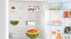 BOSCH KGN76CWE0N  Serie 6 Alttan Donduruculu Buzdolabı 186 x 75 cm Beyaz