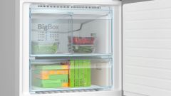 BOSCH KGN76CIE0N Serie 6 Alttan Donduruculu Buzdolabı 186 x 75 cm Kolay temizlenebilir Inox