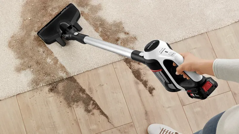 BOSCH BCS61113 Dikey Şarjlı Süpürge Unlimited 6 Beyaz
