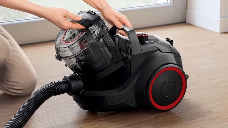 BOSCH BGC21POW1 Serie 4 Toz torbasız Süpürge ProPower Siyah